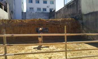 Imagem 5: Terreno para ideal para construção de prédio