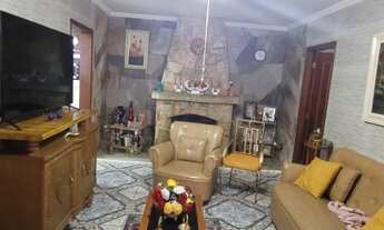 Imagem 3: Térrea para venda possui 220 metros quadrados com 3 quartos em Vila Margarida - São Paulo