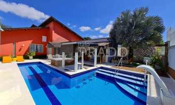 Imagem 2: Belíssima casa com 3 suítes, condomínio Vale de Itaipu