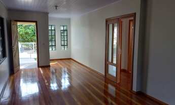 Imagem 7: Casa em alvenaria, amplo terreno, próximo ao centro