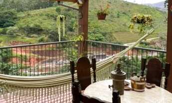 Imagem 7: Belíssima casa em meio a natureza com ampla área externa