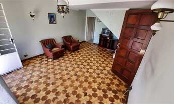 Imagem 3: Sobrado em excelente localização. Está a poucos minutos de vários metrôs e shopping center