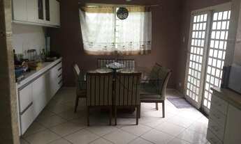 Imagem 6: Maravilhoso Sobrado, 4 dormitórios com suíte master - Região Central de SJCAMPOS