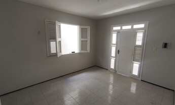 Imagem 5: Casa ampla para aluguel, 4 quartos, 2 vagas cobertas no Junco, Sobral-CE