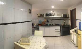 Imagem 5: JN) Casa grande com piscina, rua pavimentada, pode financiar!