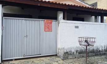 Imagem: Casa com 4 quartos, à venda por R$ 280.000