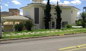 Imagem 2: Casa em condomínio, com clube, próximo a Granja Viana