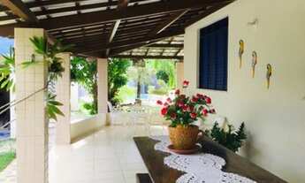 Imagem 2: Casa de condomínio para venda tem 900 metros quadrados com 6 quartos