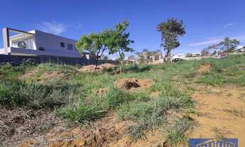 Imagem 2: « Terreno de tamanho diferenciado com projeto aprovado no Condomínio Alto da Boa Vista »
