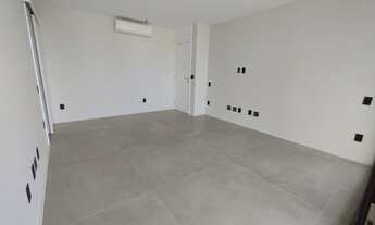 Imagem 5: Casa de Alto Padrão, 1ª locação, Condomínio Alphaville, para venda com 667M2 quadrados com