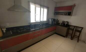 Imagem 6: Casa Sobrado em Condomínio - 4 Dormitórios (2 Suítes) - 245 m2 Área - 5 minutos a Pé do Pq