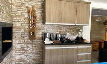 Imagem 4: Casa para Venda - 200m², 5 dormitórios, 4 vagas - Centro