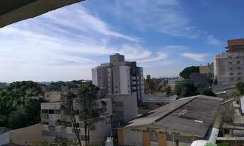 Imagem 6: Apartamento para Venda em Curitiba, Portão, 3 dormitórios, 1 suíte, 2 banheiros, 1 vaga