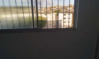 Imagem 2: Alugar-se Apt no Conj. Habitacional Sussuarana 2/4 com área de serviço e entretenimento