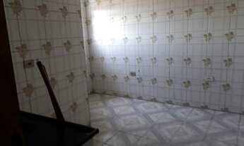 Imagem 3: Casa para aluguel possui 60 metros quadrados com 1 quarto em Jardim Itapeva - Mauá - SP