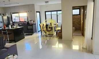 Imagem 4: Casa de condomínio sobrado para aluguel tem 272 metros quadrados com 4 quartos