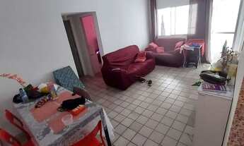 Imagem: Quarto em apartamento semi imobiliado