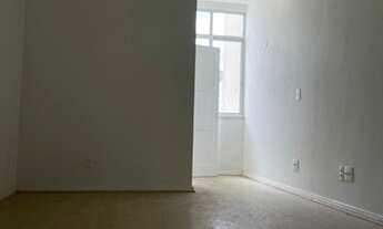 Imagem 2: Apartamento de 2 quartos em Copacabana