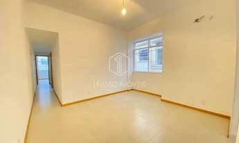 Imagem 2: Apartamento para venda com 65 metros quadrados com 2 quartos em Leblon - Rio de Janeiro