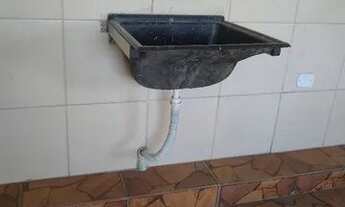 Imagem 5: Aluga-se uma casa de 2 cômodos