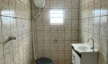 Imagem 2: Casa com 1 Quarto(s) e 1 banheiro(s) para Alugar, 50 m² por R$ 600 / Mês