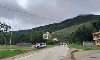 Imagem 6: Excelente terreno na Maranduba à 50mts da pista