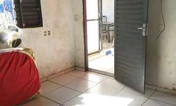 Imagem 2: Alugo kitnet no bairro pequis