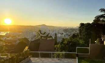 Imagem: FLORIANóPOLIS - Casa Padrão - Itaguaçu
