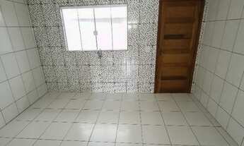 Imagem 6: Sobrado Grande, c/ Terreno Privativo, 2 quartos amplos, Sacada, 2 vagas, disp. fiador