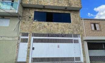 Imagem: Sobrado com 4 dormitórios para alugar