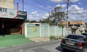 Imagem 3: Casa para venda possui 360 metros quadrados com 2 quartos