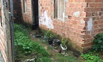 Imagem 3: Vendo vende-se uma casa no Jardim São Raimundo 35.000