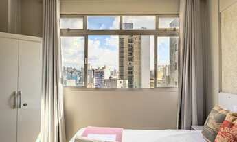 Imagem 7: Studio 17º andar ao lado do metrô República