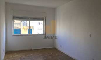 Imagem 7: Apartamento amplo, 135 m2 e uma vaga, com sacada e bem localizado, próximo à PUC - Perdize