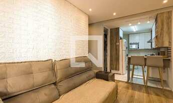 Imagem 5: Apartamento para Aluguel - Vila Galvão, 2 Quartos, 88 m2