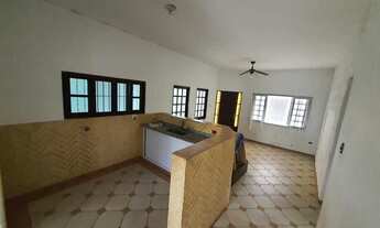 Imagem 3: Casa para venda possui 250 metros quadrados com 3 quartos em Jussara - Mongaguá - SP