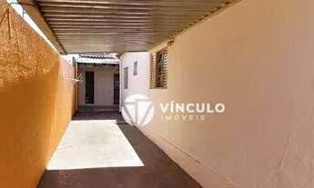 Imagem 4: Casa com 3 dormitórios para alugar, 141 m² por R$ 1.652,62/mês - Boa Vista - Uberaba/MG