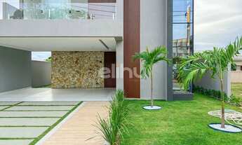Imagem 3: Casa em condomínio de alto padrão no Eusébio com 223 m2 e 4 suítes, com Piscina e churrasq
