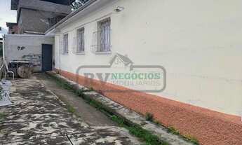 Imagem 4: Eli-RV0032Casão! Casa para venda com 3 quartos em Santa Terezinha - Juiz de Fora - MG