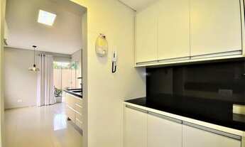 Imagem 4: Casa de condomínio sobrado para venda tem 170 metros quadrados com 3 quartos