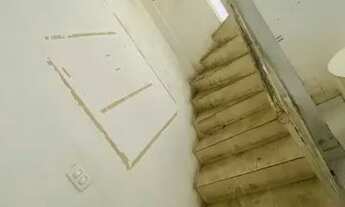 Imagem 6: Loja no centro de Nilópolis com 122 metros e estruturada para fazer prédio