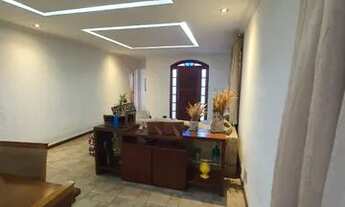 Imagem 3: Excelente Casa 4 Quartos, Suítes, Piscina com Espaço Gourmet e 3 Vagas no Bairro Itapoã