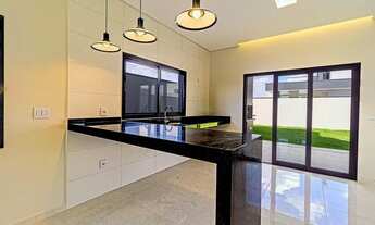 Imagem: Sobrado Recém Construído à Venda no Condomínio