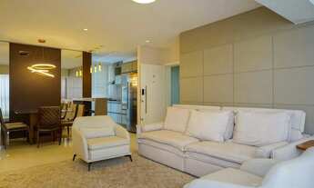 Imagem 2: Cobertura duplex com vista mar 2 suítes mais 2 demi suítes e 2 vagas, piscina no terraço