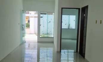 Imagem 5: Casa 2/4 com Quintal Amplo na Gabriela - Pronta para Morar