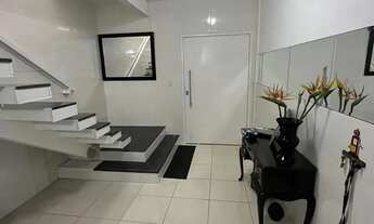 Imagem 6: Casa de condomínio para aluguel possui 300 metros quadrados com 3 quartos