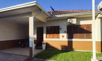 Imagem 2: Casa em condomínio fechado