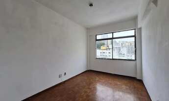 Imagem 5: Apartamento com 1 quarto para alugar, 51 m² por R$800/mês - Centro - Juiz de Fora/MG