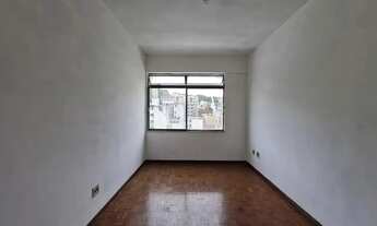 Imagem 3: Apartamento com 1 quarto para alugar, 51 m² por R$800/mês - Centro - Juiz de Fora/MG