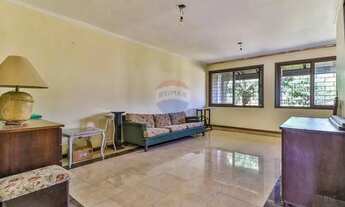 Imagem 7: Casa desocupada em Ipanema l Jardim Verde - 3 dormitórios 248m², terreno 10x35 l Piscina e